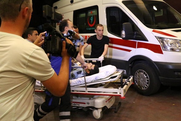 İstanbul hava limanında terror aktı nəticəsində ölənlərin sayı 42 nəfərə çatıb