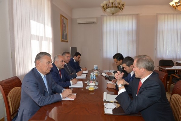 Aprel döyüşlərində məcburi köçkünlərə dəymiş ziyan dövlət tərəfindən ödənilib
