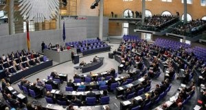 Almaniya Bundestaqı mühacirlərin xeyrinə qanun layihəsi qəbul etdi