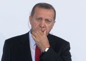 Ərdoğan özünü Ali Baş Komandan elan etdi