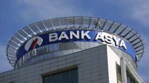Türkiyədə Gülən tərəfdarlarının bankı bağlandı