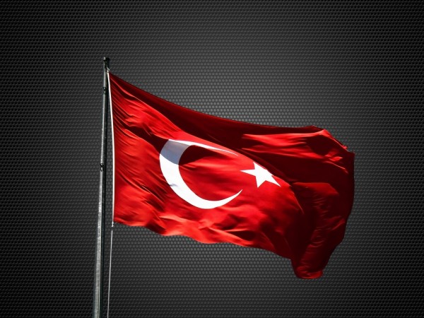 Türkiyə baş nazir aparatının 257 əməkdaşı işdən kənarlaşdırılıb