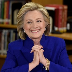 Hillari Klinton ABŞ prezidentliyinə namizəd kimi təsdiqləndi