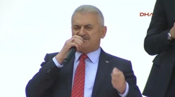 Türkiyə çevriliş cəhdində istifadə olunan hərbi bazaları bağlayır