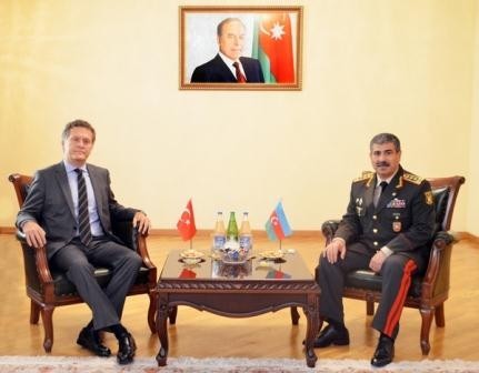 Zakir Həsənov Alpər Coşqunla görüşdü