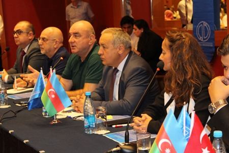 “Yüksek Onur Belgesi“ təqdim edilib