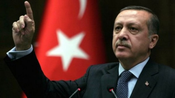 “Bu millət hörmətə layiqdir, bu millət alnından öpüləsi millətdir“
