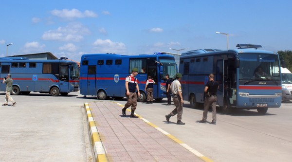 Türkiyədə 38 min məhbus azad edilir