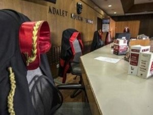 208 biznesmenin əmlakına həbs qoyuldu