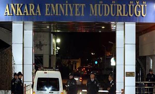 Türkiyənin paytaxtında FƏTÖ ƏMƏLİYYATI: 200-ə yaxın polis qovuldu