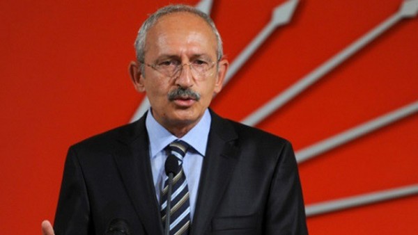 Kılıçdaroğlu atəşə tutuldu