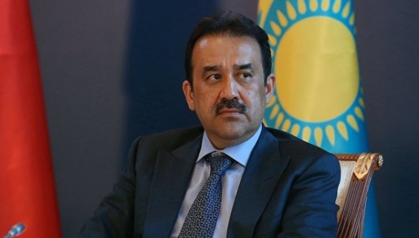 Prezident baş naziri işdən çıxartdı - Qazaxıstanda