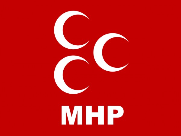 Meral Akşener MHP-dən çıxarıldı