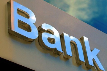 Bank səhv etdi, müştəridən əlavə pul tələb olundu
