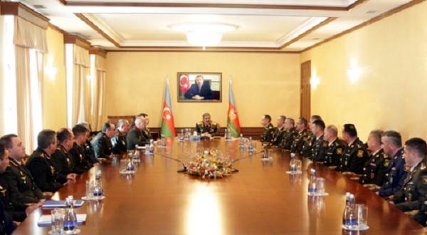 Zakir Həsənov müşavirə keçirdi