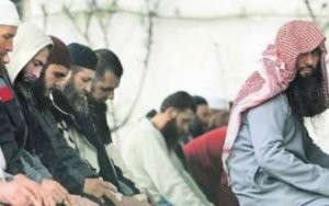 Azərbaycanda vəhhabilərin sayı azalıb
