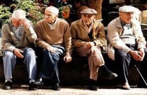 Varlı qocaların pensiyası kəsiləcək