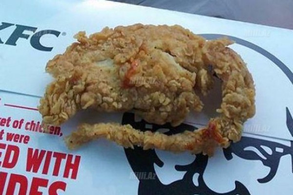 Böyük qalmaqal: KFC restoranında qızardılmış siçan satıldı