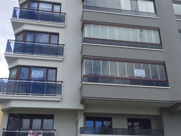Hərbi çevriliş planının cızıldığı ev - Satışa çıxarıldı..