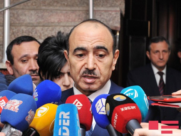 “Referendumdan sonra ciddi islahatlar gözlənilir“ - Əli Həsənov