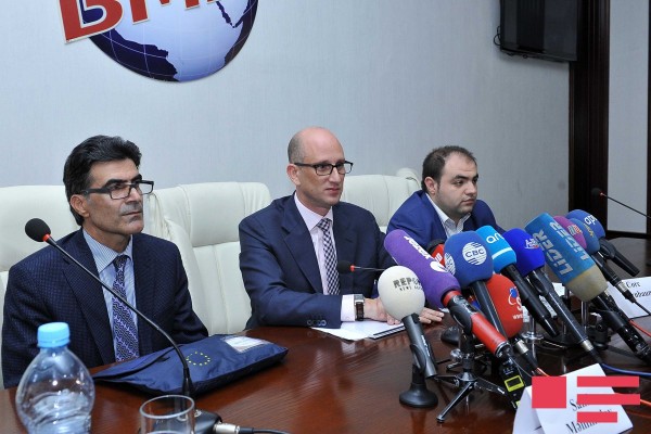 ABŞ şirkəti “exit-poll“un nəticələrini açıqladı