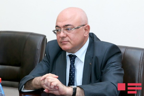 Aydın Əliyev Filippinin maliyyə nazirinin müavini ilə görüşüb