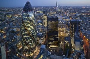 Neft Fondunun Londondakı əmlakı ucuzlaşa bilər
