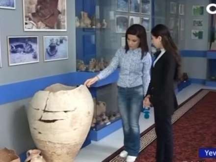 Yevlaxda eramızdan əvvələ aid küp qəbirlər aşkarlandı