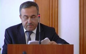 Rüşvət alan direktora görə hakimlər Bakıya gəldi