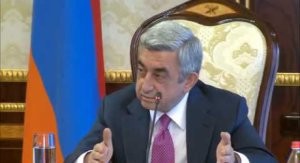 Sarkisyan yeni nazirləri topladı
