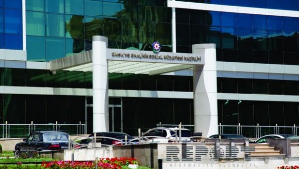 “İş yerinə dair arayış” elektron xidmətinə əvvəlki illə müqayisədə 17,5 faiz çox müraciət edilib