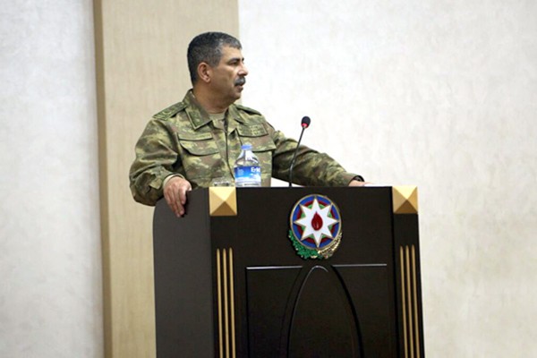 Zakir Həsənov Çexiyaya gedib
