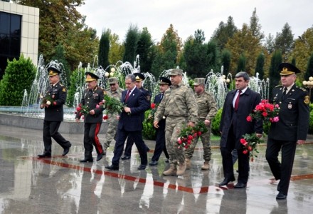 “Vətənə, dövlətə canımız fəda!“ devizi altında hərbi vətənpərvərlik mərasimi keçirilib