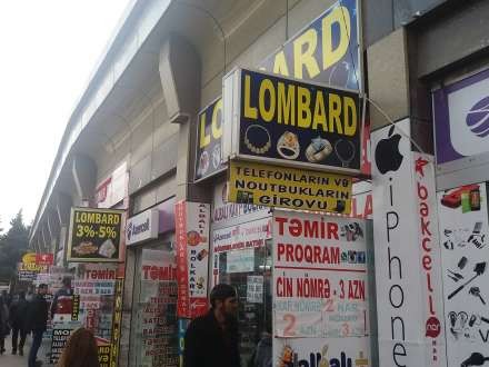 Banklar kredit vermir, lombardlar bayram edir...