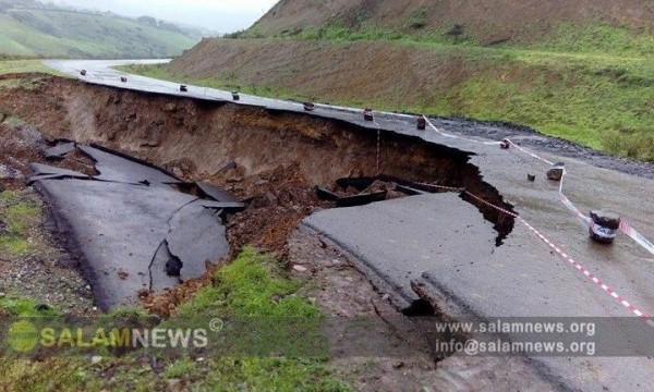 Azərbaycanda yeni istifadəyə verilən yol belə çökdü - FOTOLAR