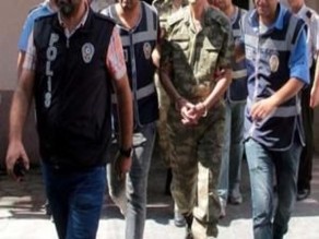 Türkiyədə 144 hərbçi tutulub