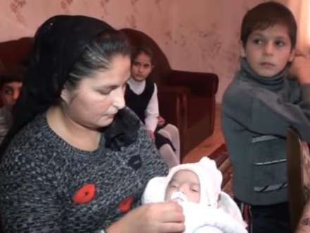 Ailənin 14-cü övladı doğuldu: “Şükürlər olsun“
