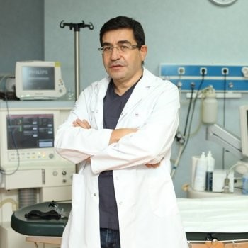 Məşhur klinikada süni mayalanma dələduzluğu - 6700-ü alınan pasiyent məhkəməyə müraciət etdi
