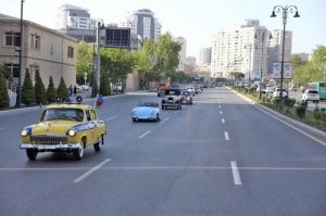 Bakıda klassik avtomobillərin paradı olacaq