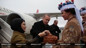 Ərdoğan Minskdə Lukaşenko ilə görüşdü