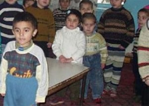 İnternatlardakı 45 uşaq ailələrinə verildi