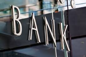 Bank vətəndaşın avtomobilini əlindən aldı - “Maşını apardığımızı sübut elə“