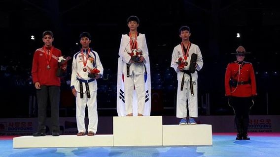 Taekvondoçumuz mundialda bürünc medal qazandı