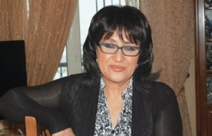 İşdən çıxarıldığı deyilən məşhur diktor danışdı