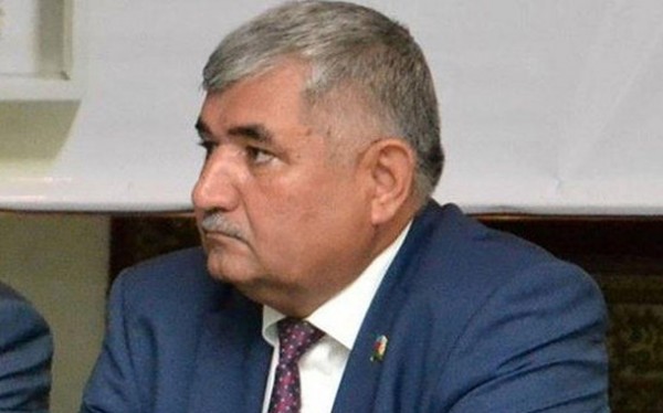 Deputat təmsil olunduğu komitənin adını bilmədi — RÜSVAYÇILIQ