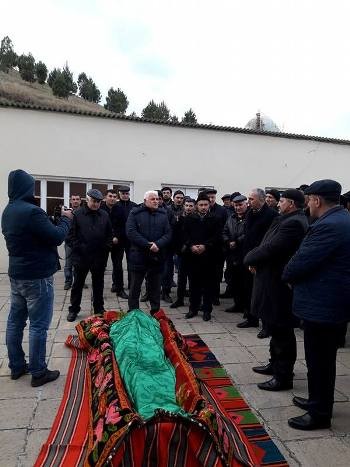 Umud Rəhimoğlunun atası dəfn edildi - ERMƏNİLƏR MANE OLMAĞA ÇALIŞDILAR