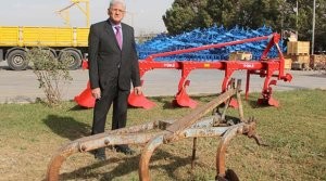 Halit Ünlü Azərbaycana 1 milyon dollarlıq kotan satacaq