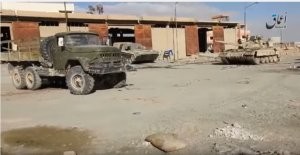 İŞİD Palmirada 30 tank, çoxlu “Qrad” ələ keçirib
