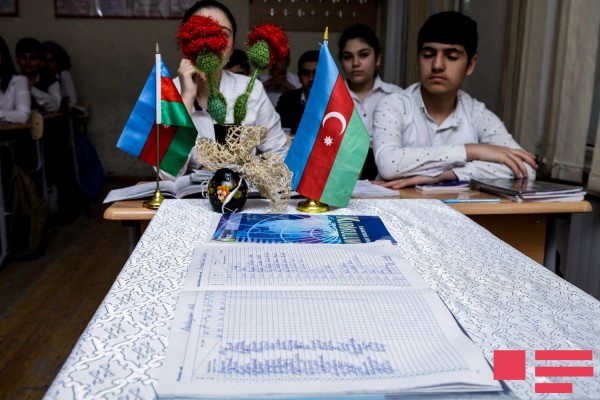 XƏBƏRDARLIQ: 9-cu sinifdə dərsə getməyən şagirdlər məktəbdən qovulacaq
