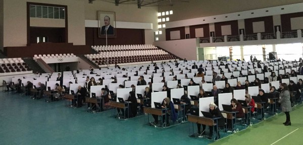 4500 müəllim üçün diaqnostik qiymətləndirmə keçirilir